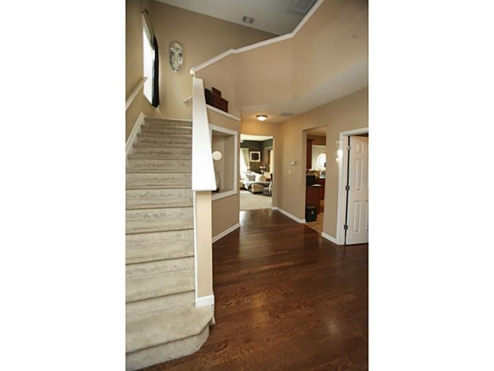 32 Ledgewood Mill Way, Lawrenceville, GA 30045