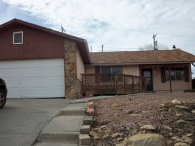 402 Valentina Drive, Gallup, NM 87301