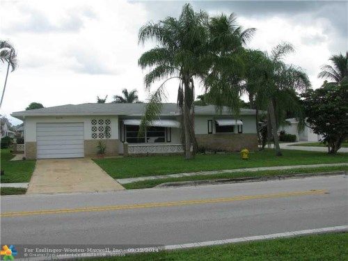 710 NW 76 AV, Pompano Beach, FL 33063