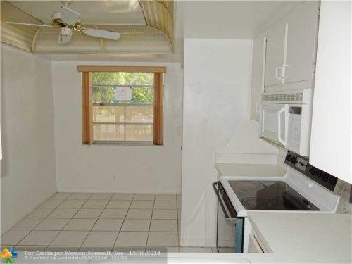 7688 NW 18th St # 202, Pompano Beach, FL 33063
