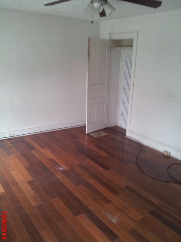 320 Somerset St, Gloucester City, NJ 08030