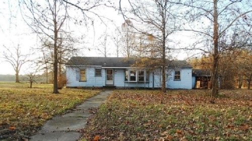 488 Forty Mile Bend Rd, Philipp, MS 38950
