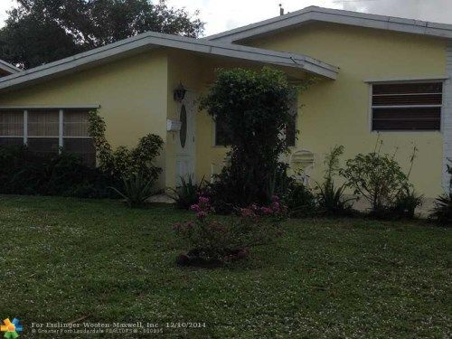 7890 NW 11TH CT, Hollywood, FL 33024