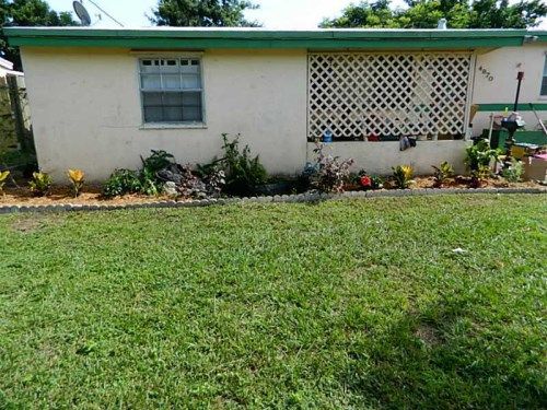 4970 SW 6 ST, Pompano Beach, FL 33068