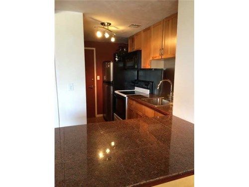 880 NE 69 ST # 4Q, Miami, FL 33138