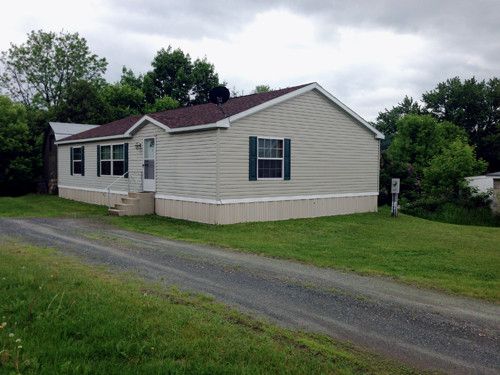 709 Hill Street, Lyndonville, VT 05851