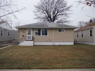 1611 171st St, Hammond, IN 46324