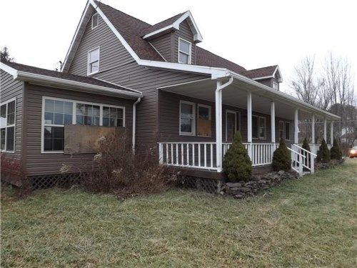 37 North St, New Albany, PA 18833