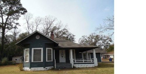 301 S Royal St, Deridder, LA 70634