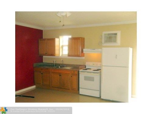 7090 NW 49TH PL, Fort Lauderdale, FL 33319