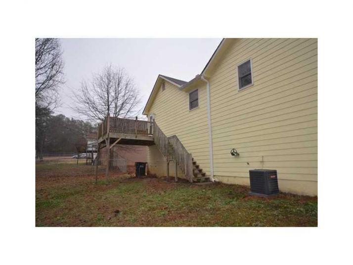 120 Silverthorne Drive, Douglasville, GA 30134