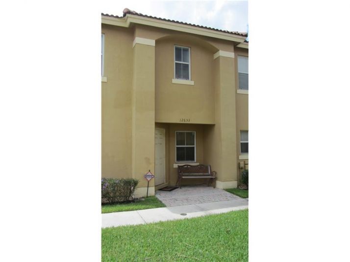 12653 SW 54 CT, Hollywood, FL 33027