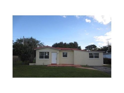 1308 NW 58 AV, Pompano Beach, FL 33063