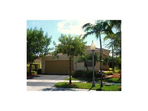 1022 BLUEWOOD TE, Fort Lauderdale, FL 33327