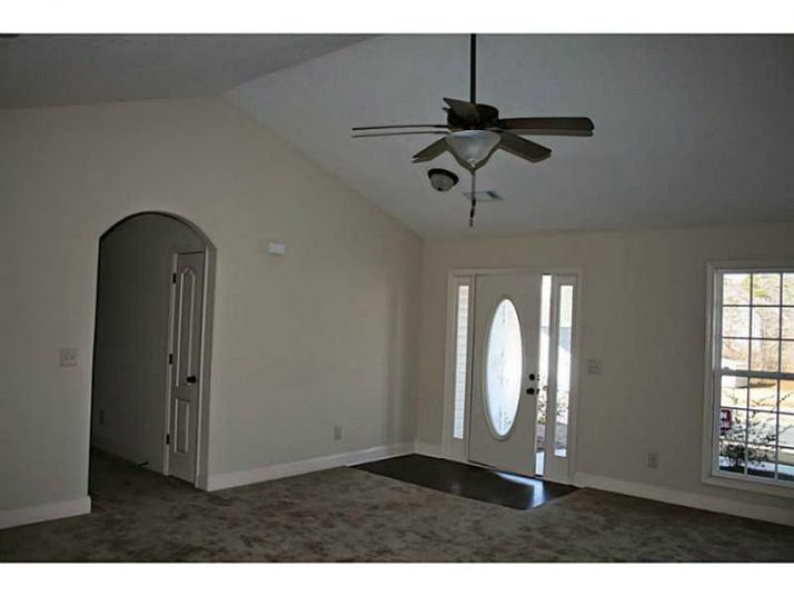 523 Embassy Walk, Winder, GA 30680