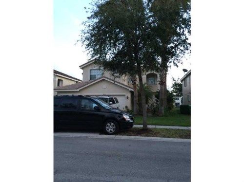 16444 SW 30 ST, Hollywood, FL 33027