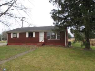 8485 Clover Valley, Ramsey, IN 47166