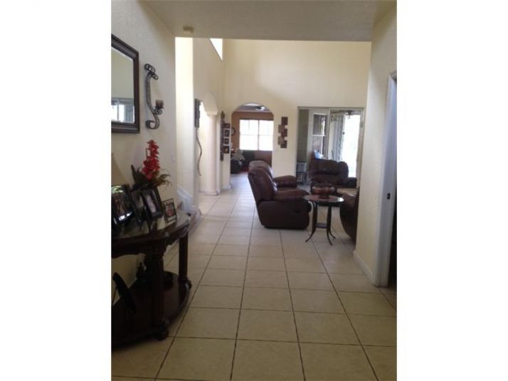 3656 SW 166 AV, Hollywood, FL 33027