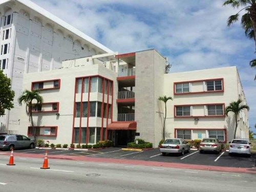 8955 COLLINS AV # 203, Miami Beach, FL 33154