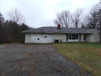 11514 Chillicothe Rd, Chesterland, OH 44026
