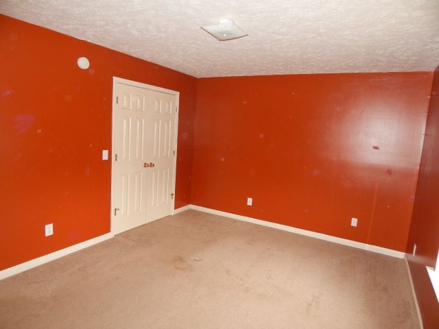 2064 Horncastle Dr, Murfreesboro, TN 37130