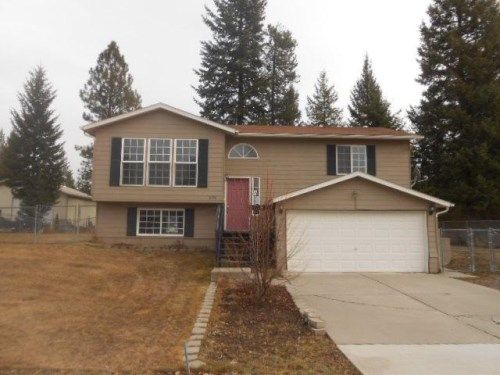 31176 N 10th Ave, Spirit Lake, ID 83869