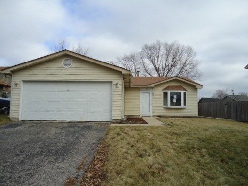 1070 Norwood Lane, Aurora, IL 60504