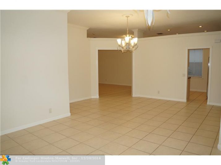 1133 BLUEWOOD TER, Fort Lauderdale, FL 33327