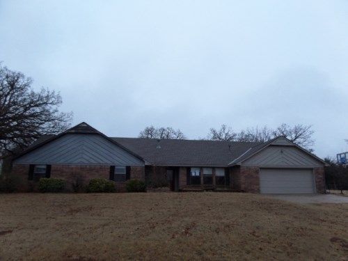 2600 Twelve Oaks, Edmond, OK 73025