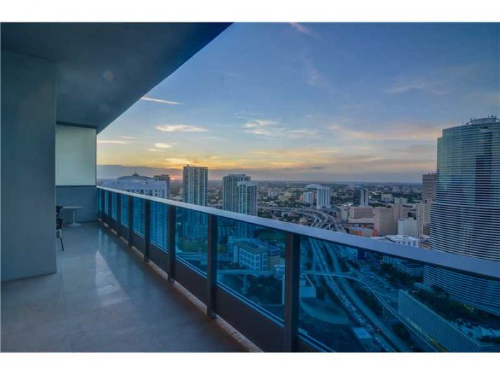 200 BISCAYNE BLVD WY # 4510, Miami, FL 33131