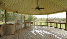 15050 LAKE PAULA DR Hookstown, PA 15050