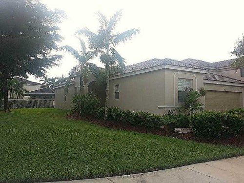 1952 ASPEN LN, Fort Lauderdale, FL 33327