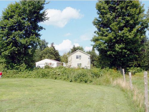 256 Baraw Rd, Lowell, VT 05847