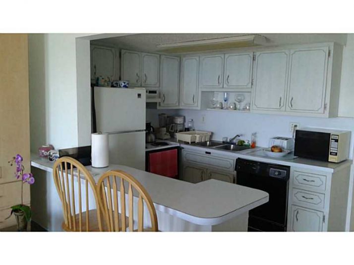 300 Oregon St # 403, Hollywood, FL 33019