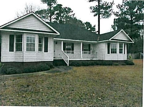 186 Roy Beall Dr, Luverne, AL 36049