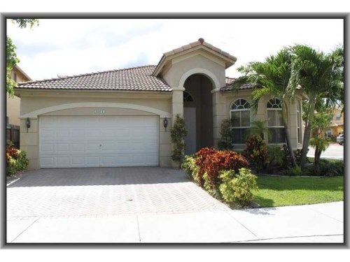 8064 111 CT, Miami, FL 33178