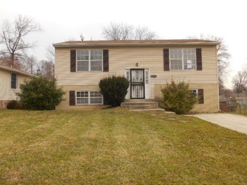 5804 Junipertree Ln, Capitol Heights, MD 20743