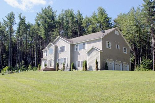 15 Filion Dr., Springfield, VT 05156