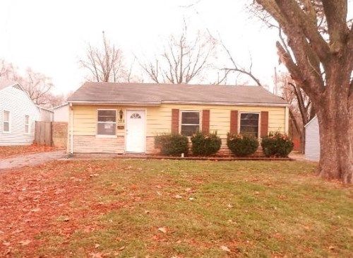 2713 S 49th St, Kansas City, KS 66106