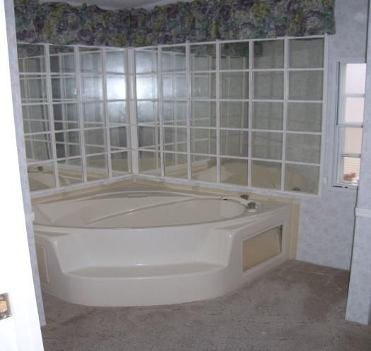 409 Jackson St, White Bluff, TN 37187
