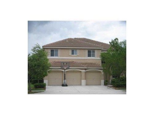 1731 ROYAL GROVE WY, Fort Lauderdale, FL 33327