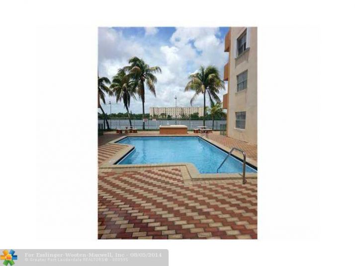 5505 NW 7th St # W108, Miami, FL 33126