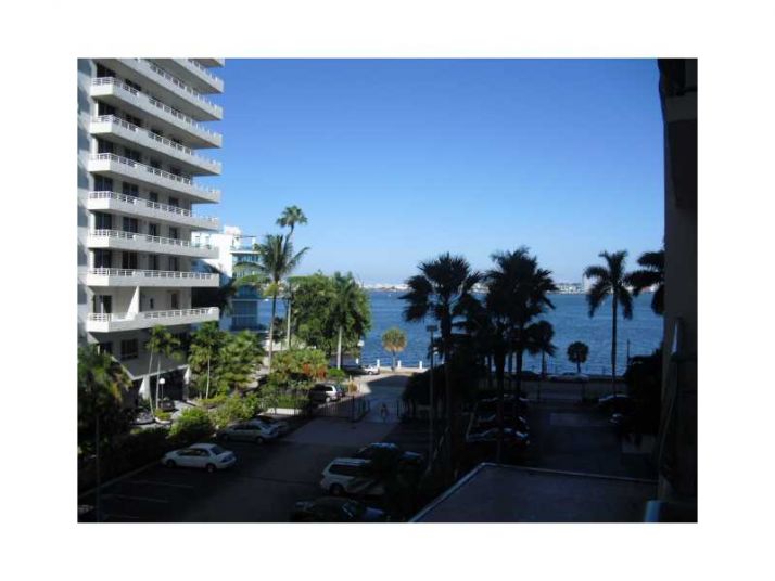 1408 BRICKELL BAY DR # 415, Miami, FL 33131