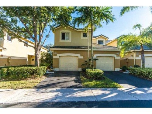 2148 HACIENDA TE # 0, Fort Lauderdale, FL 33327