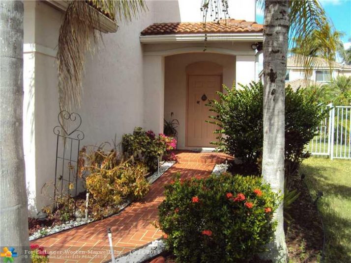 1493 MAJESTY TER, Fort Lauderdale, FL 33327