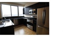 1902 N Commerce St #601 Milwaukee, WI 53212