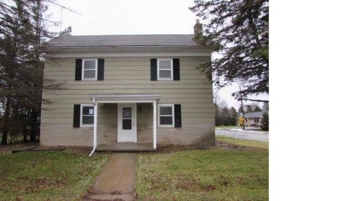 622 S Nash St, Hortonville, WI 54944