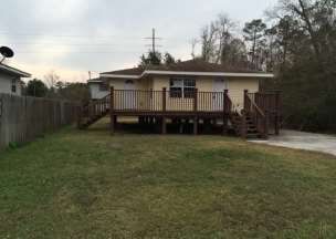 9023 Niagra St, Waveland, MS 39576