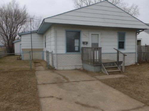 1551 S Gordon St, Wichita, KS 67213