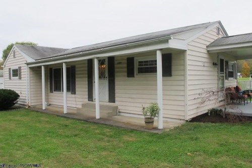 1285 Buckeye Road, Mount Morris, PA 15349